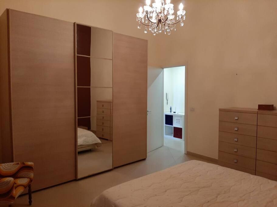 Chiara Home: Al Centro Di Catania Exteriör bild